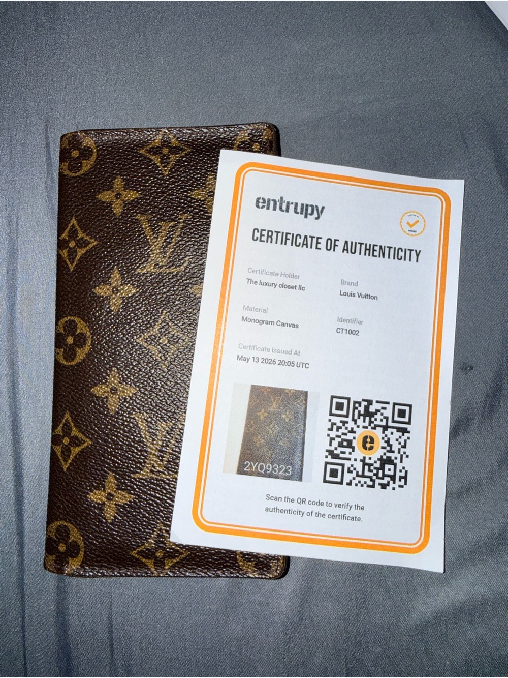 Louis Vuitton Monogram Long Wallet - Brown & Tan - Picture 4 of 4